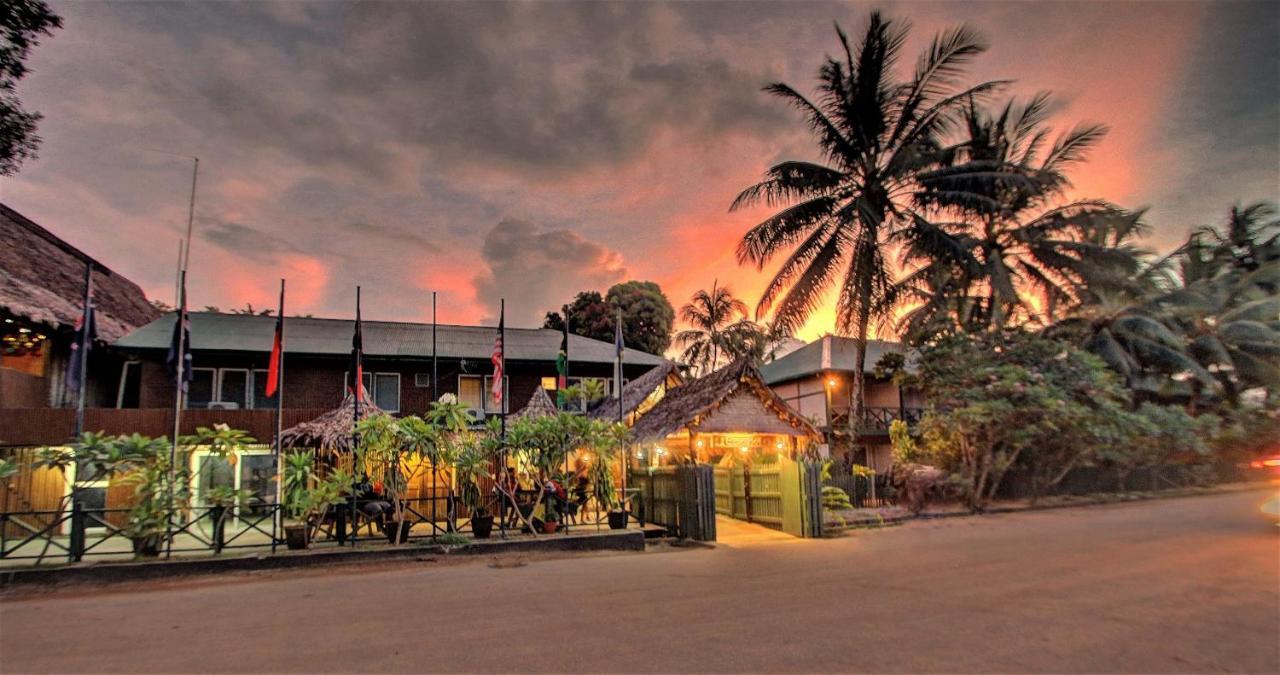 Gizo Hotel Exterior foto